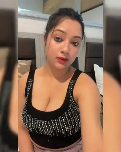 Call Girls Service Jayal